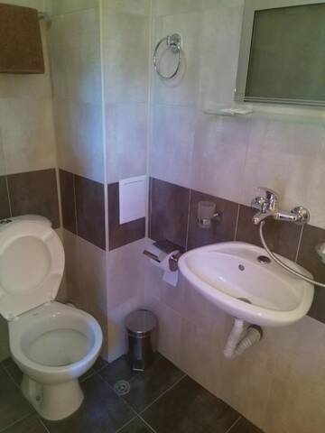 Фото номера Двухместный номер с 1 кроватью Гостевой дом Guesthouse Argacho г. Stob 9