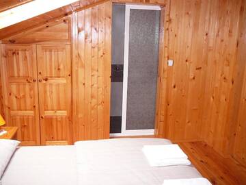 Фото номера Двухместный номер с 1 кроватью Гостевой дом Guesthouse Argacho г. Stob 6