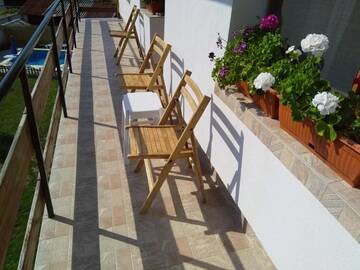 Фото номера Двухместный номер с 2 отдельными кроватями Гостевой дом Guesthouse Argacho г. Stob 11