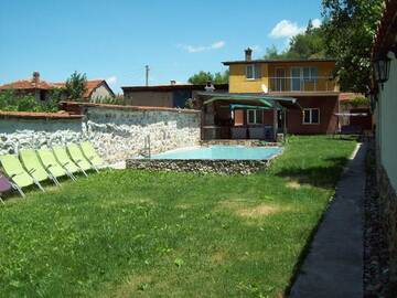 Фотографии Виллы House DIANA г. Stob (Болгария) №2 Фото Виллы House DIANA г. Stob 2